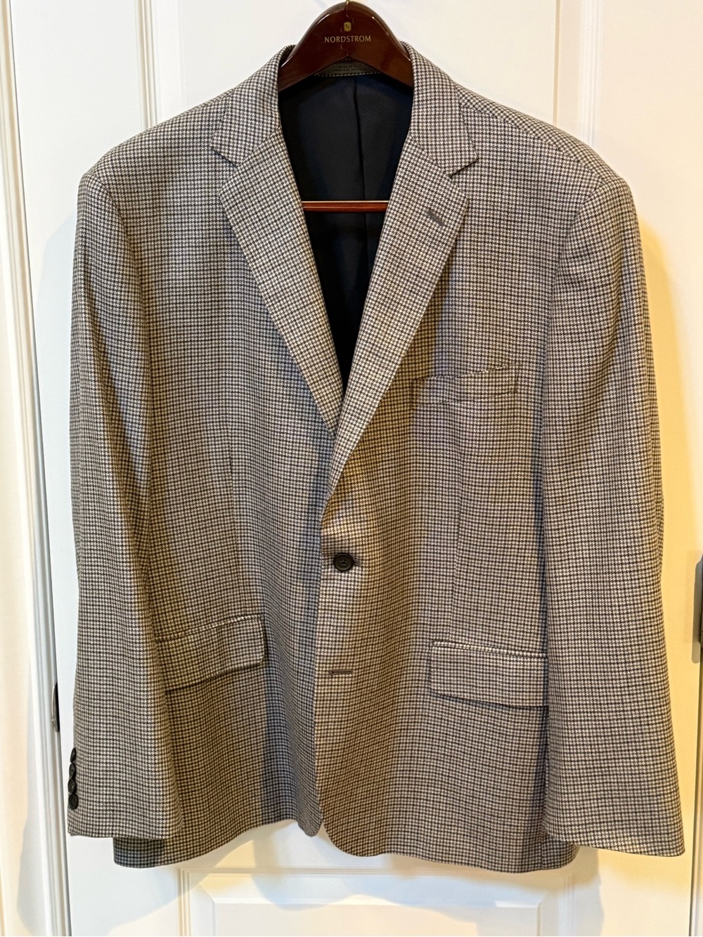 Nordstrom Men’s Gray Cashmere Houndstooth Sport Coat